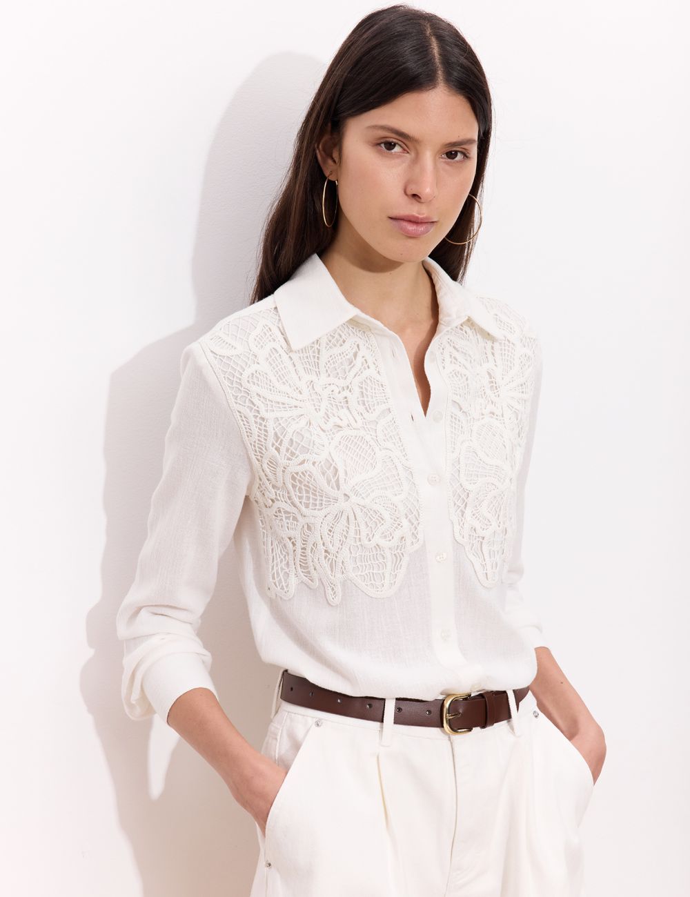 חולצה מכופתרת ארוכה עם רקמה