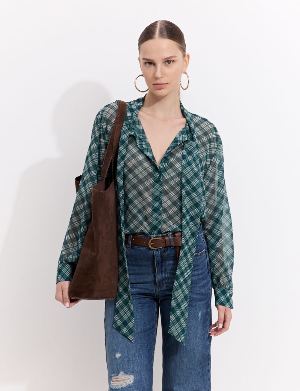 חולצת שיפון עם סרט קשירה