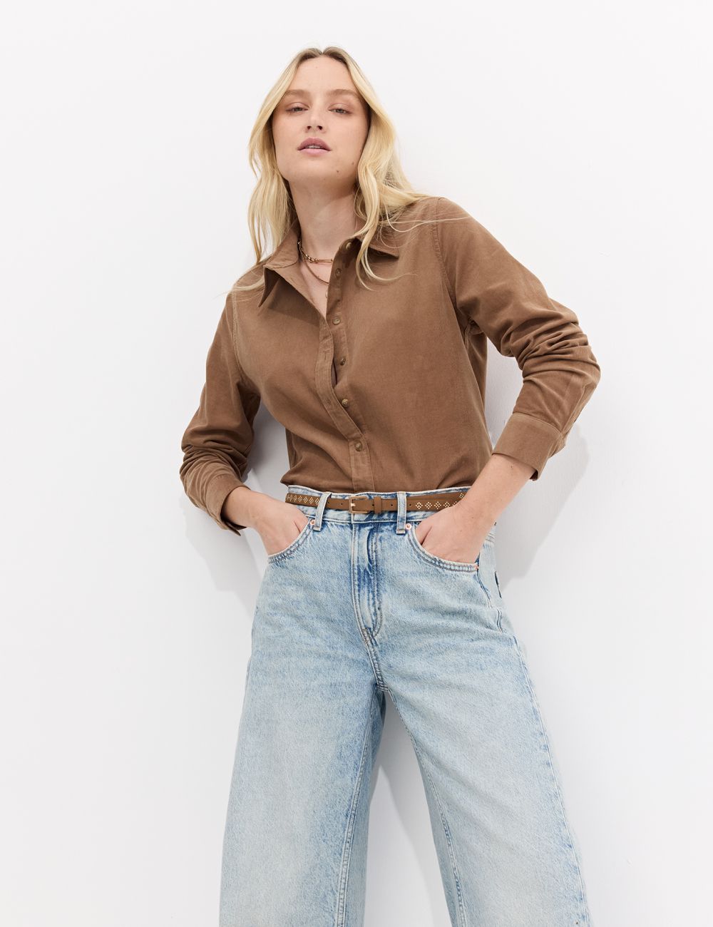 חולצת קורדרוי מכופתרת