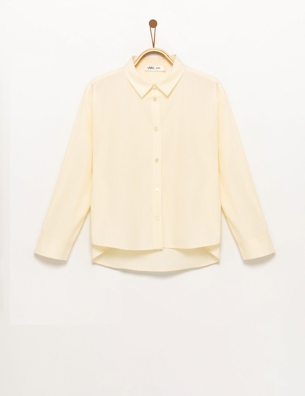 מכופתרת פסים ארוכה