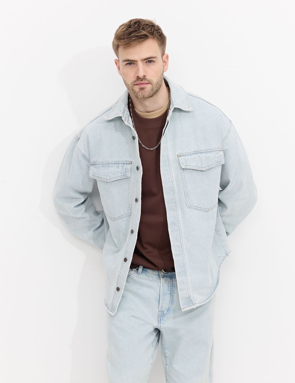 חולצת ג’ינס אוברסייז