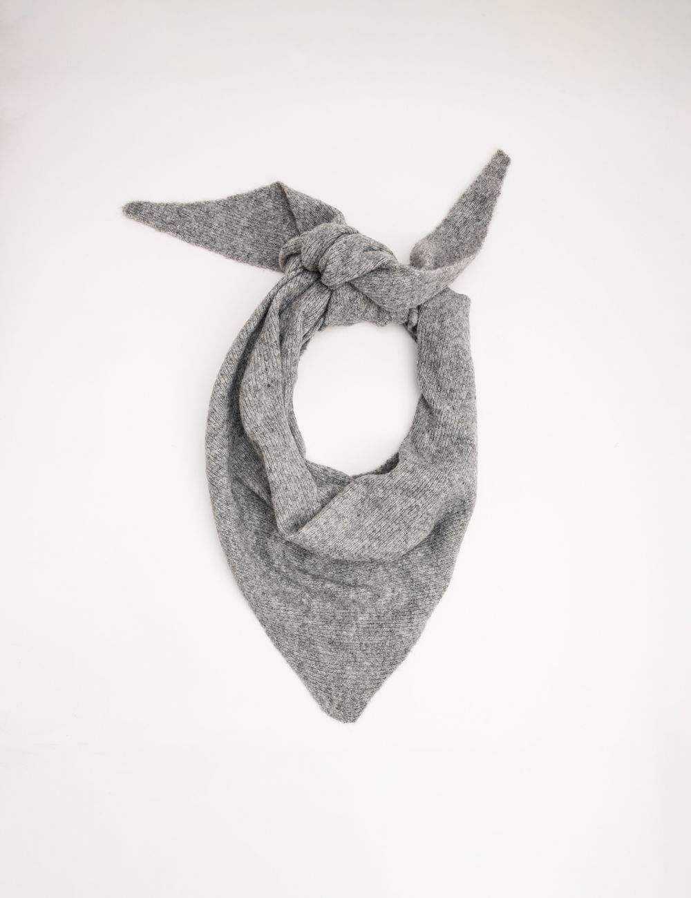 צעיף משולש רך