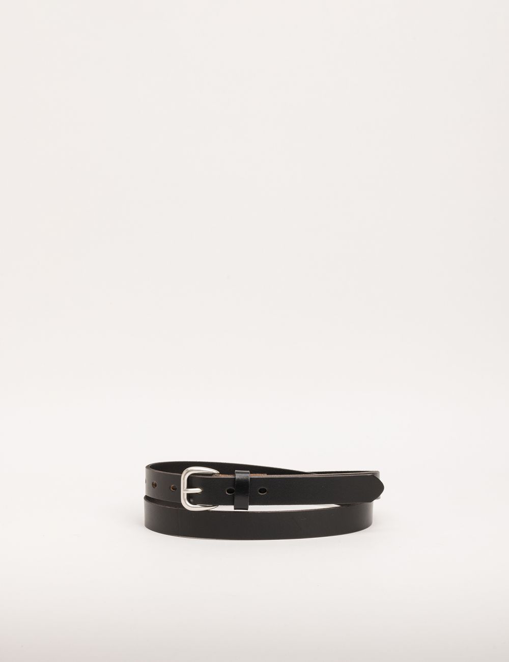 חגורת עור דקה