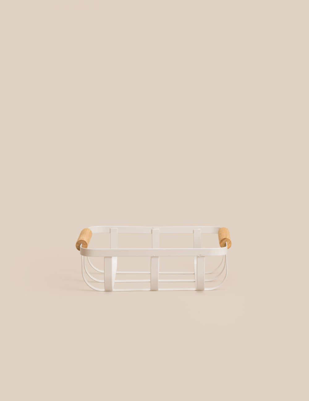 סלסלת מתכת עם ידיות עץ 23X23X8CM