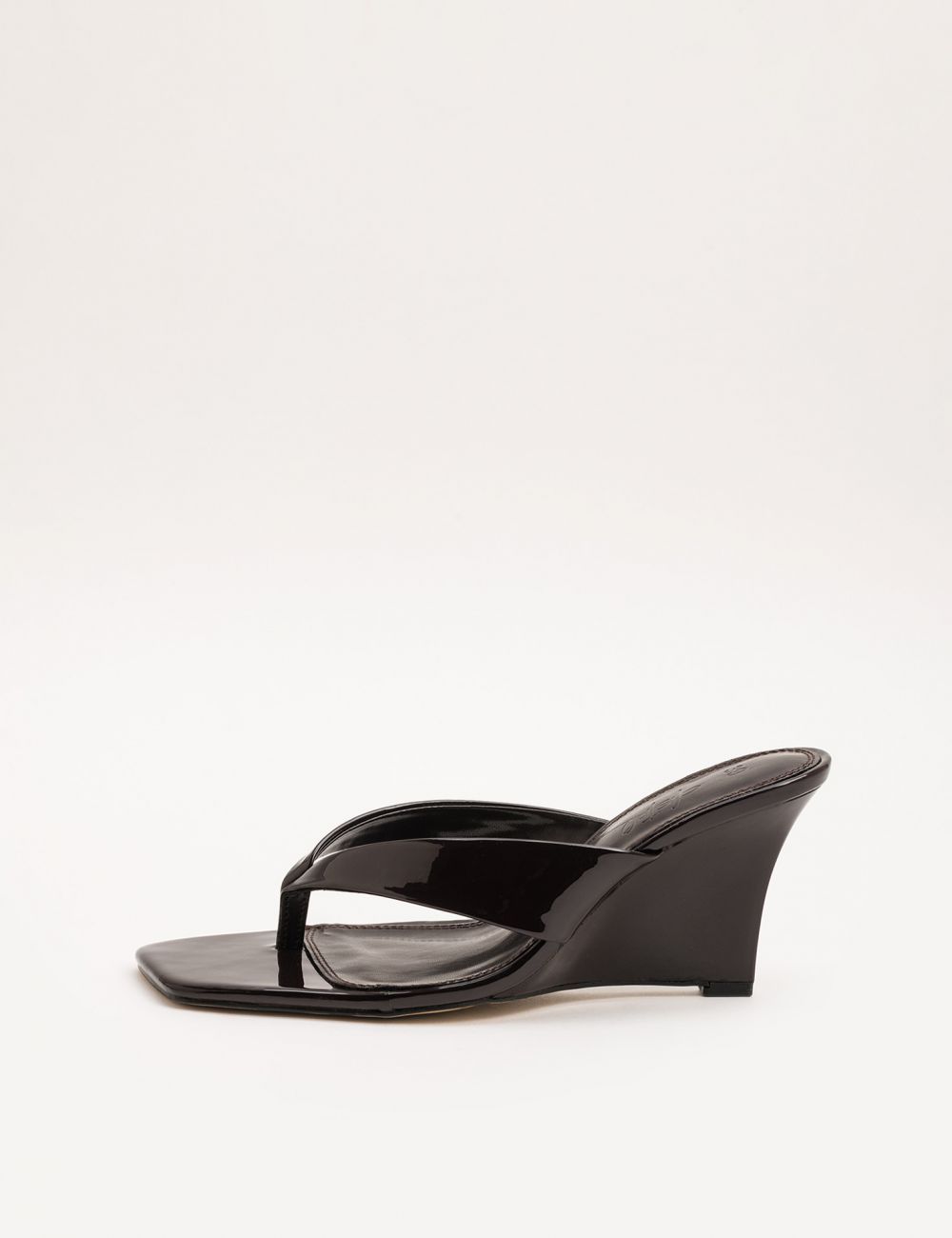 סנדל עקב פתוח