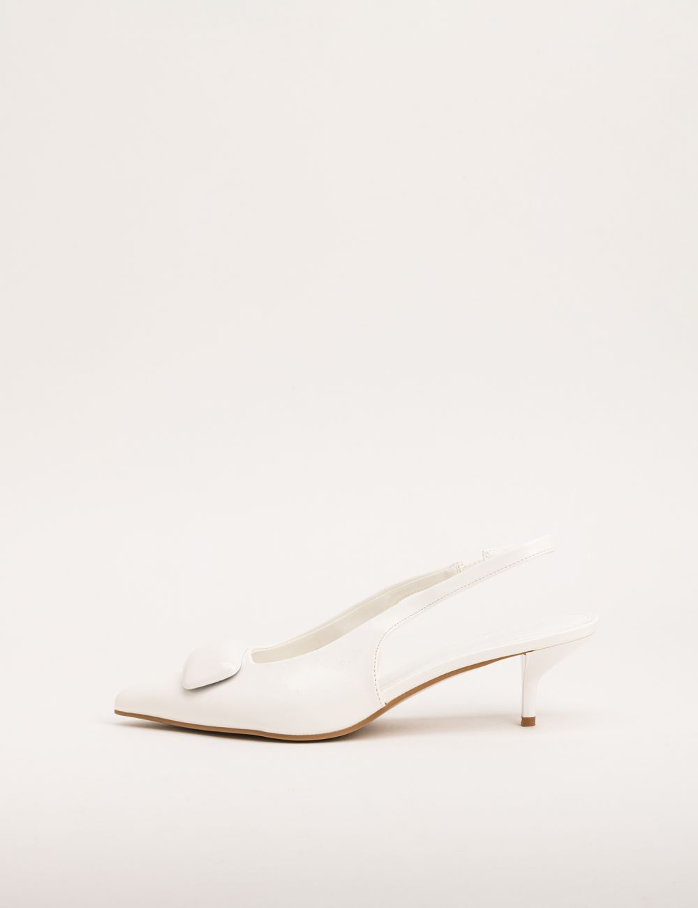 עקב קיטן עם עיטור מרובע