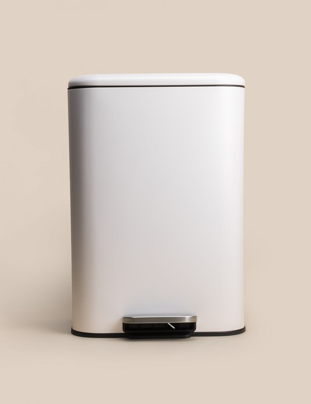 פח אשפה מלבני עם רגלית 50L אורבן