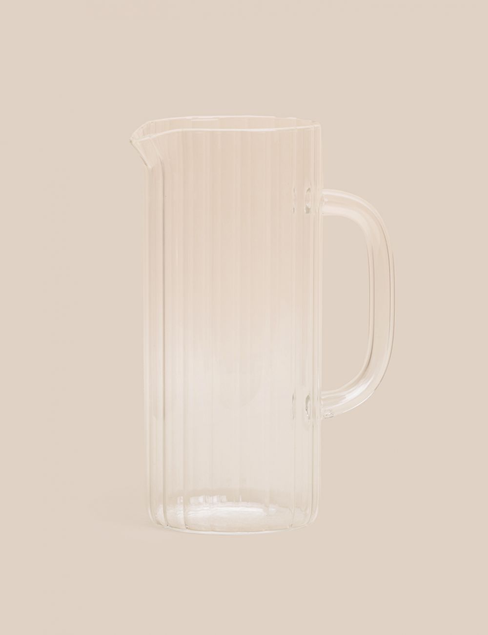 קנקן לשתיה מיה