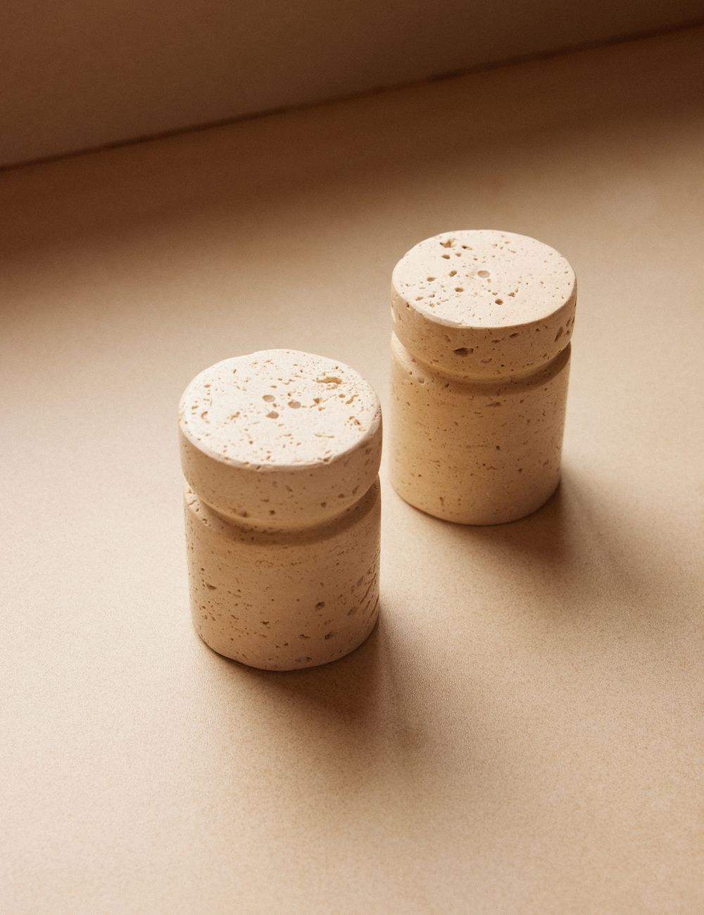 סט מלח פלפל שיש 5.7X7.5CM