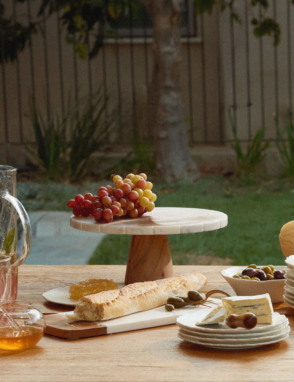 מגש לעוגה על רגל משיש 30CM