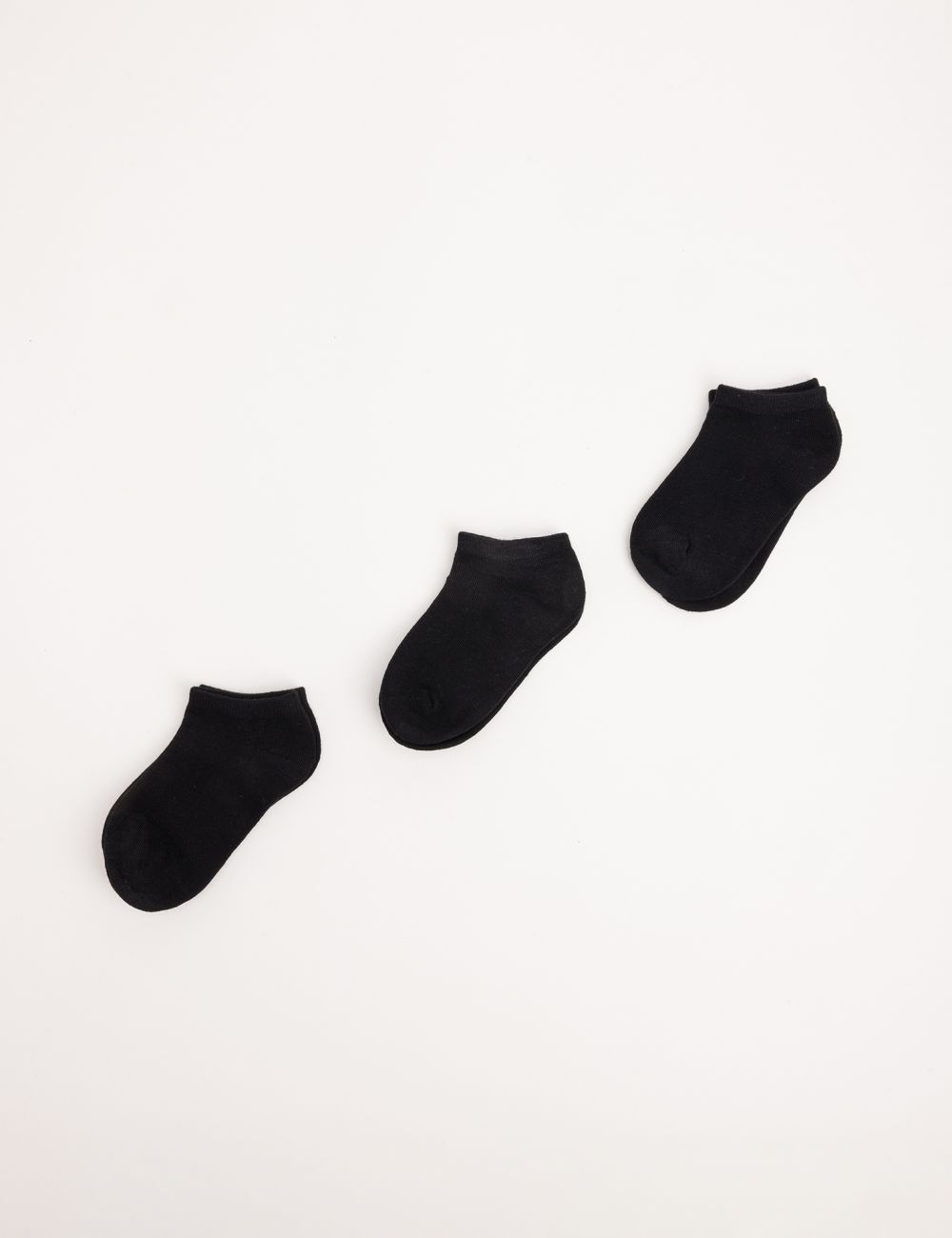 מארז שלישיית גרביים