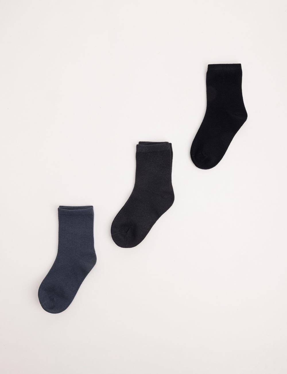 מארז שלישיית גרביים