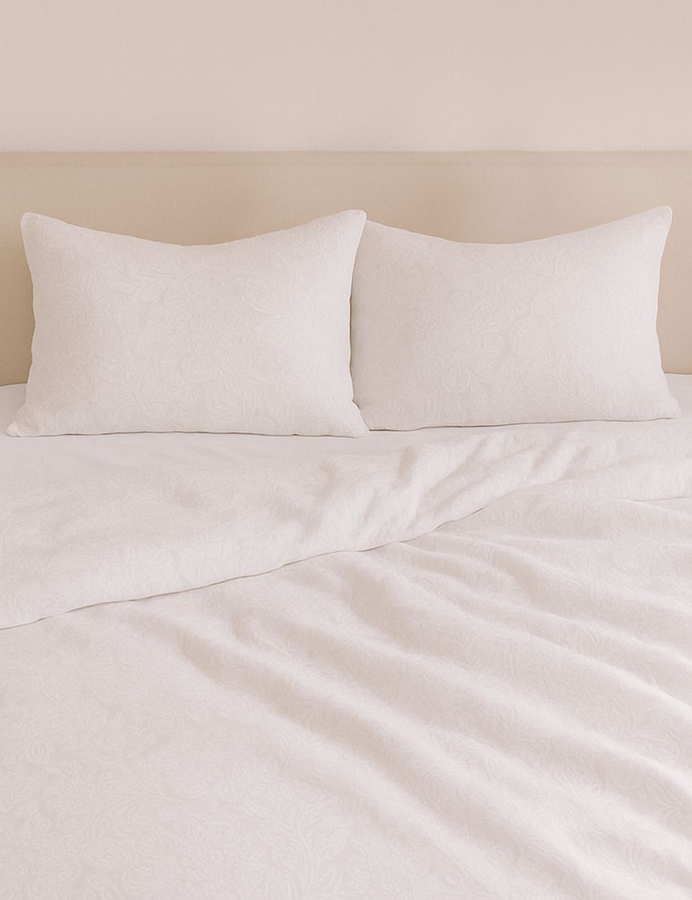 סט פרחים לבנים