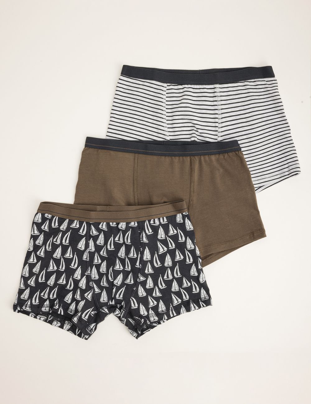 שלישיית בוקסרים