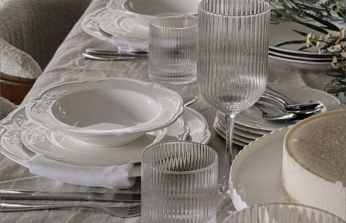 מילן שולחן קלאסי