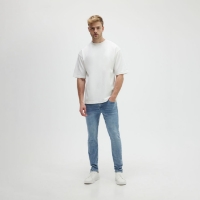 ג'ינסים - שני ב-40% הנחה
