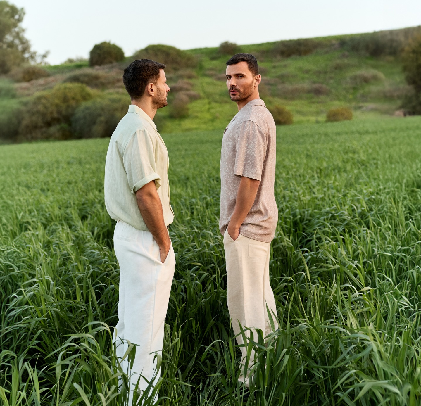 NEW HOLIDAY COLLECTION 
קולקציית החג, עכשיו באתר ובחנויות